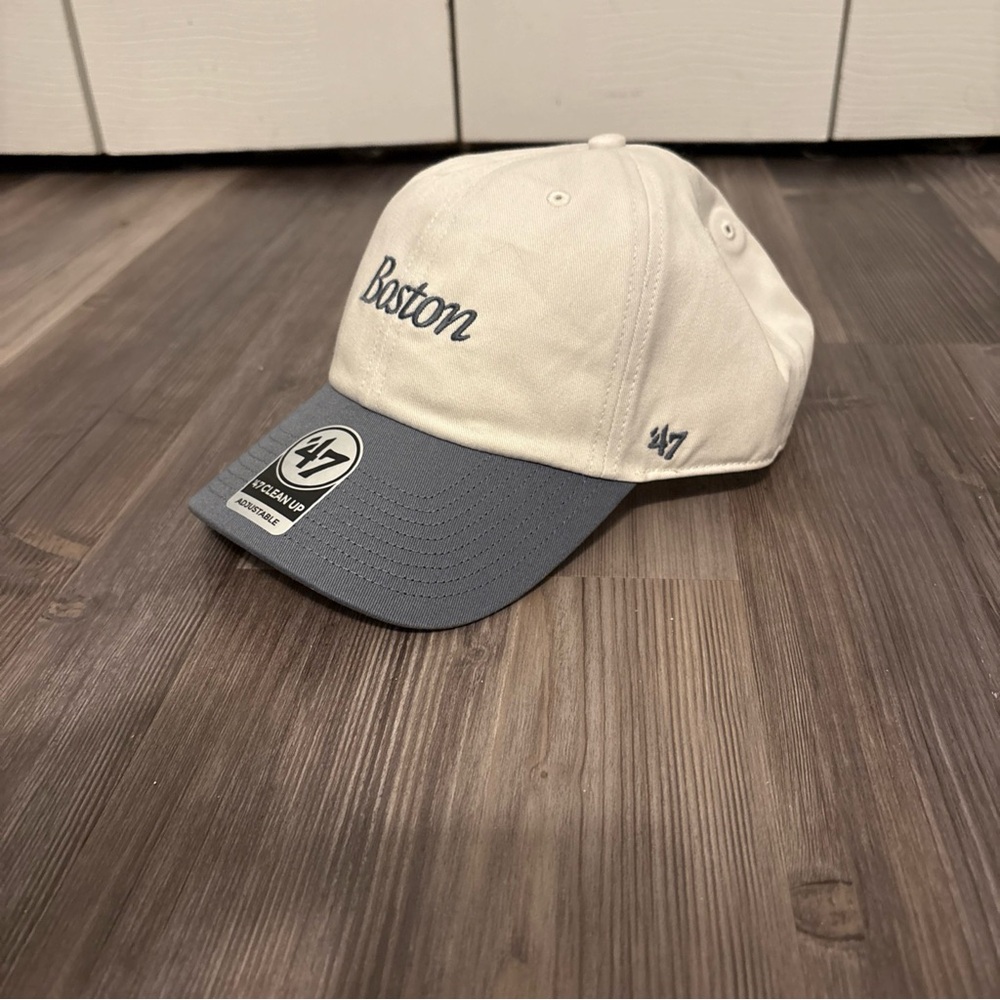 47 Boston Cap with Cream and Gray